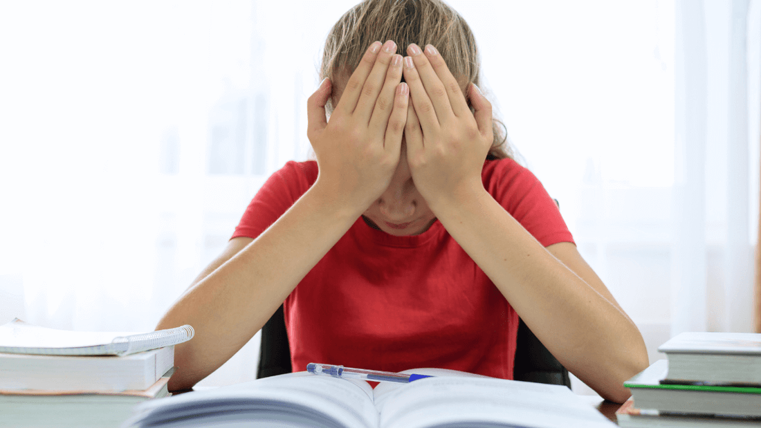 Migrän hos barn och ungdomar – Orsaker och naturliga lösningar